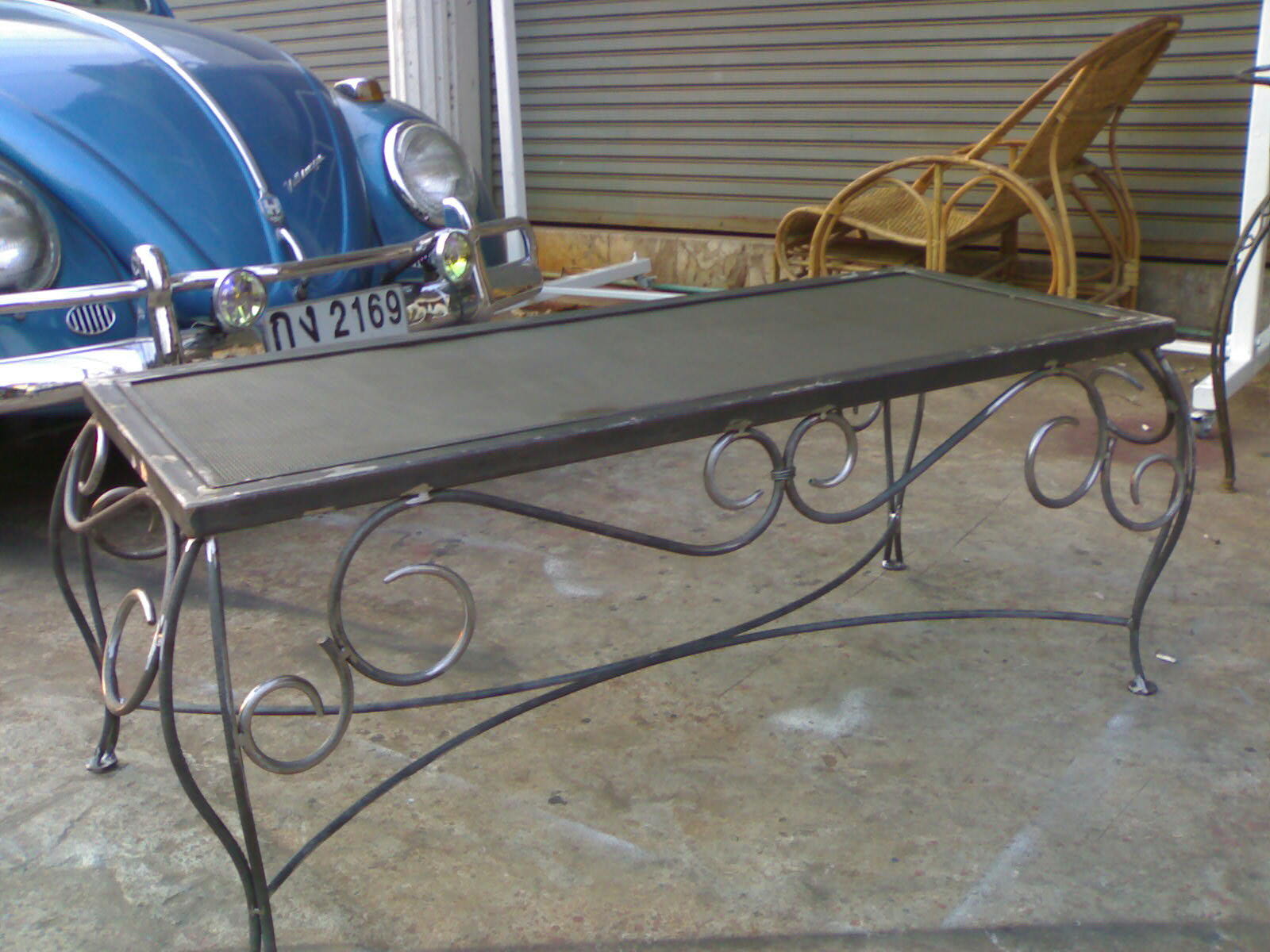 Iron  Table Code IRA001A  size 60 x 120 cm high 45 cm.