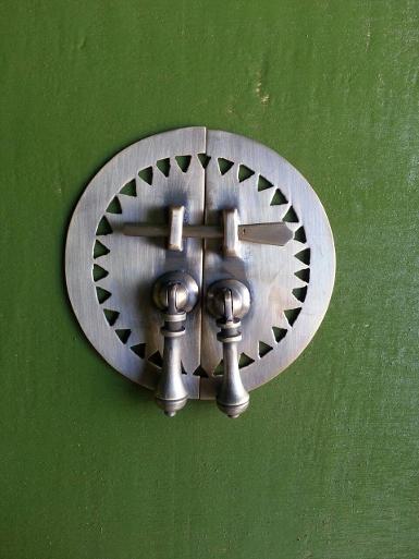 Brass Door Lock Item code Q.046B size Dimension 120 mm.