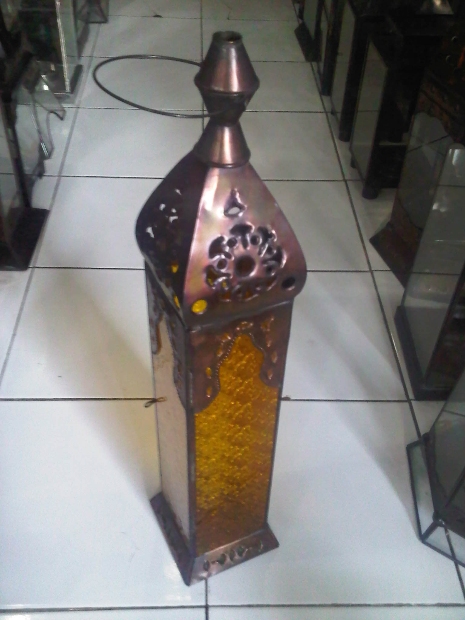 Maroco Lamp MRL01D materail :brass with glass