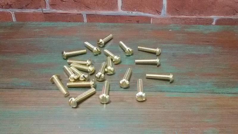Brass screw  size 1/4 (2หุน) long 1''
