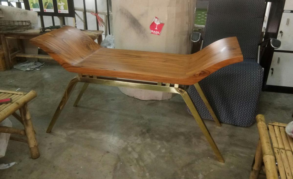 Bench brass with teak wood Item Code TBT018 size long 1300 mm wide 450 mm high 500 mm. leg is full b