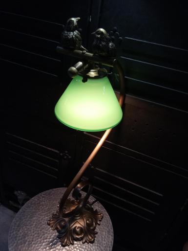 Table Lamp with 2 bird.
