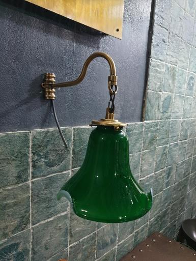 Wall Lamp brass with green glas Item Code WLAR3