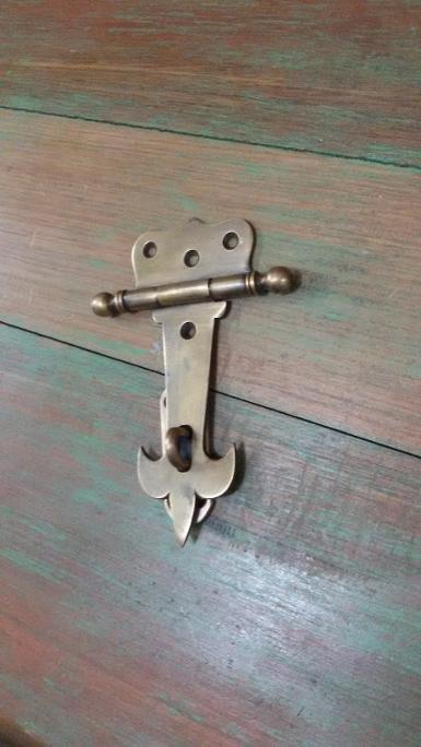 Brass door lock Item code W047B size wide 88 mm. long 125 mm