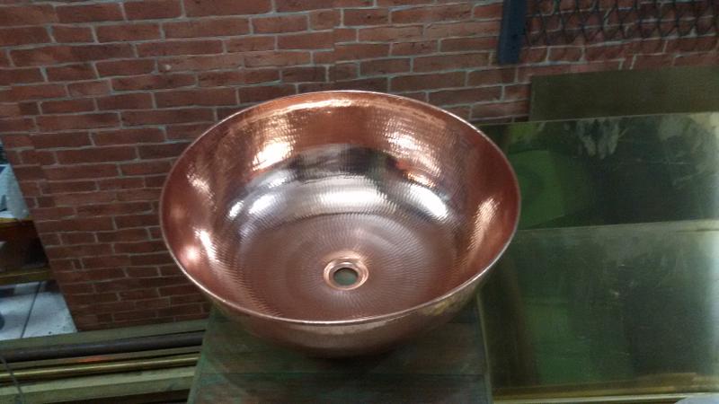 Copper sink code CPS004 size  wide 50 cm. high 20 cm.
