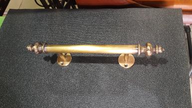 Brass door handle item code MRMP18 size long 300 mm. Pipe 19 mm.