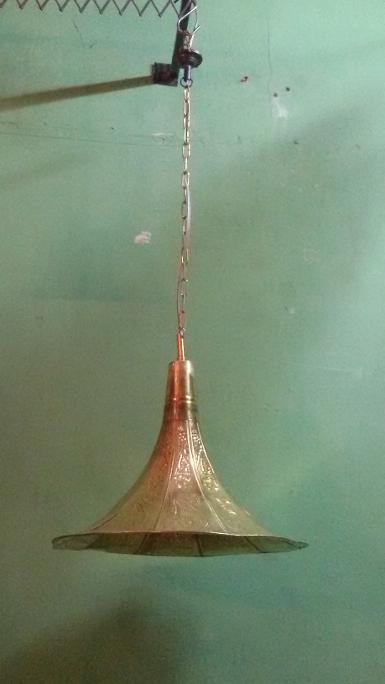 Hanging Lamp Code SWL001 size 40 wide 30 high long include chain 100 cm.