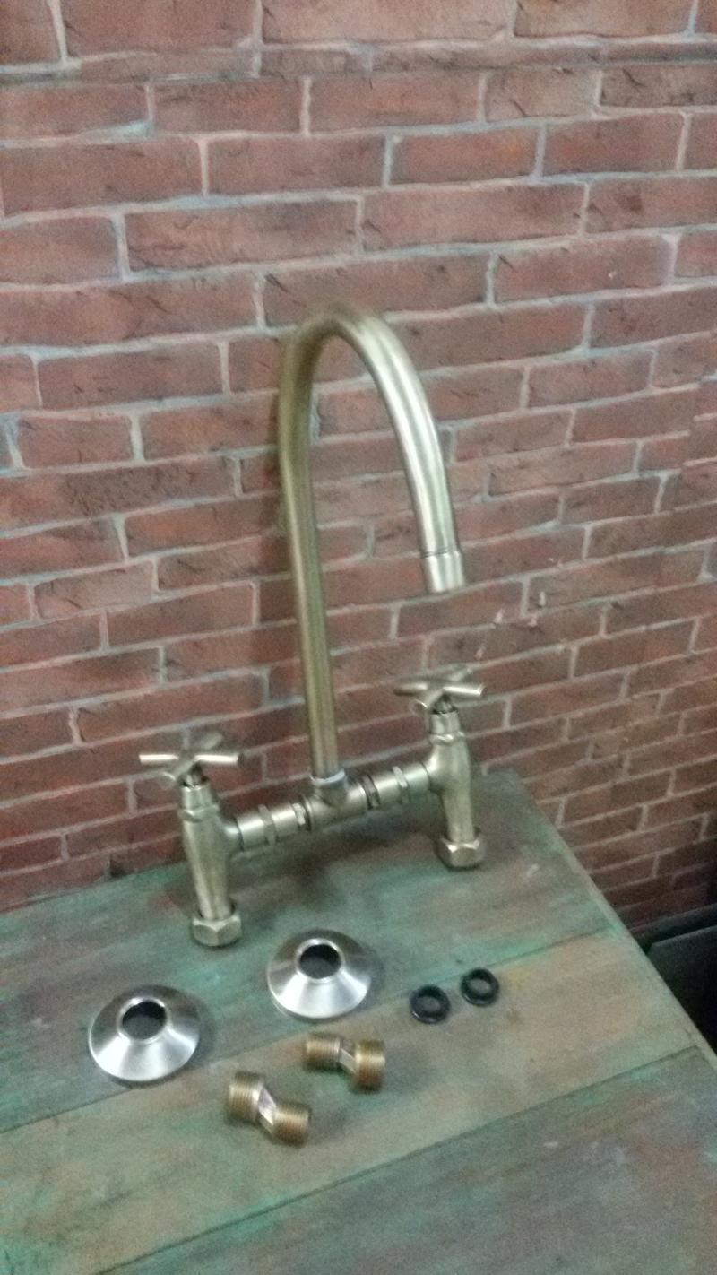 Faucet  Brass Item Code FCB01R size pipe 3/4 ( 19 mm.) 6 หุน