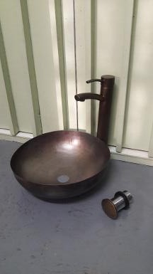 Brass sink item code BSS18 size wide 35 cm.faucet 2