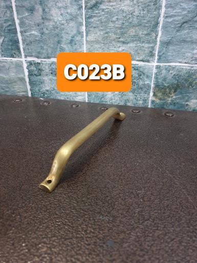 Brass pull handle Item Code C.023B size L 170 mm. wide 12 mm. high 25 mm.