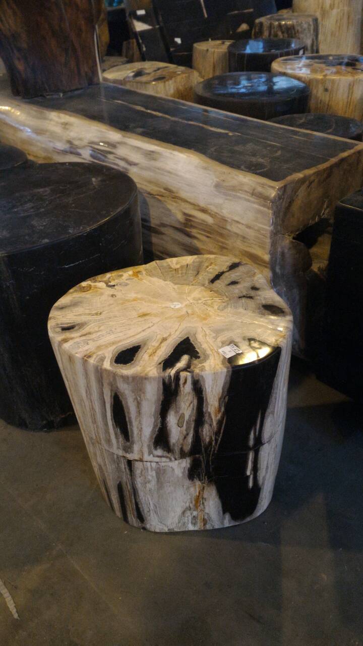 Pretrified wood round stool Item Code PTW001F size high 40 x 32 x 37 cm.