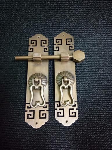Brass door lock Chinese style Item Code QCN18 size plate 3.5 x 16 cm.