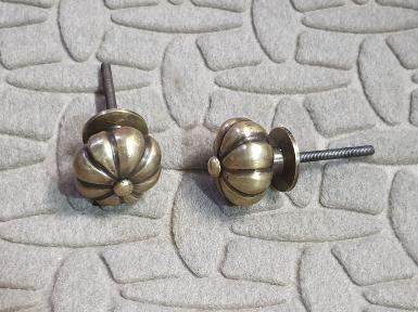 Brass pull handle pumpkin Item price/each Code N218T size wide 38 mm. high 36 mm.base 28 mm.