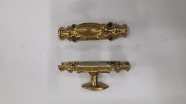 Brass knob item code W064DM.size 