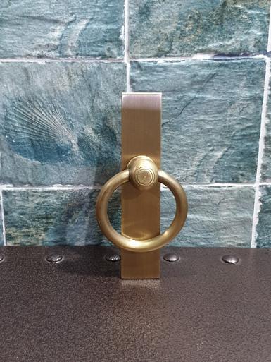 Brass pull handle Item Code PP32 size plate 32 mm x 150 mm. ring 72 mm