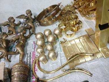 Curtain accessories and brass accessories.we make to order and make to design.
