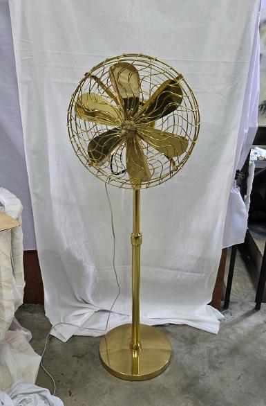 Brass fan size 16